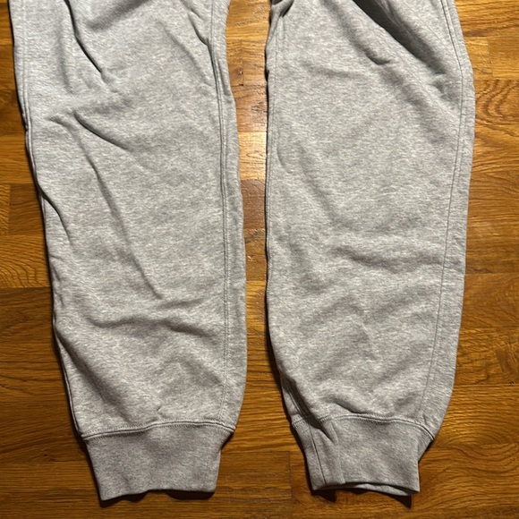 Uniqlo - Women’s Sweatpants / Joggers - Gray - Size Small - Picture 3 of 12